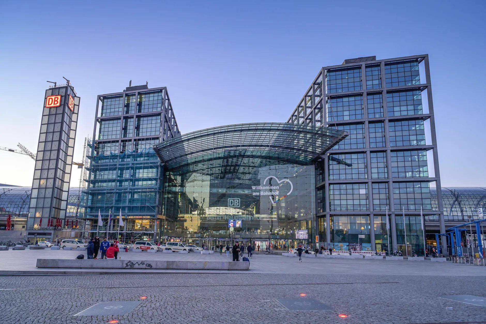 Seit 20 Jahren ist der Berliner Hauptbahnhof jetzt in Betrieb. Genug Zeit für einige Problemchen.