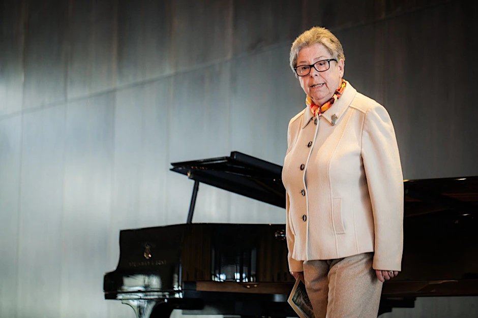 Claudia Reuter bei einem Konzert der Akademisten in der Deutschen Oper