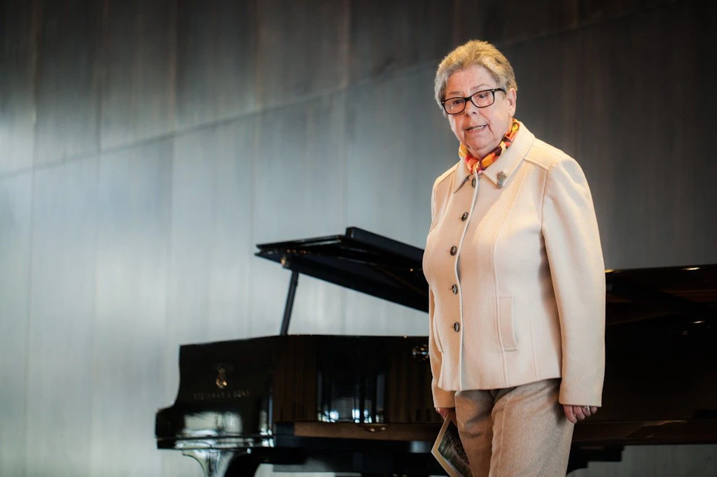 Claudia Reuter bei einem Konzert der Akademisten in der Deutschen Oper