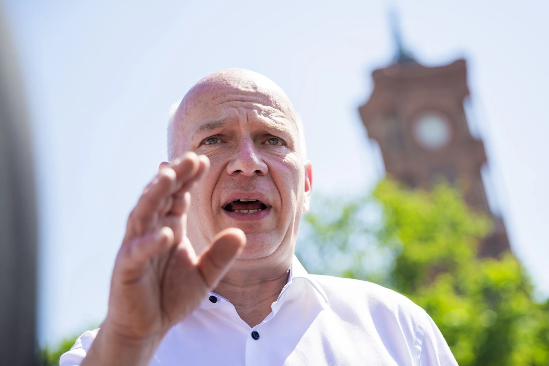 Die vielen Dramen rund um Kai Wegners engsten Kreis sehen nicht gut aus.