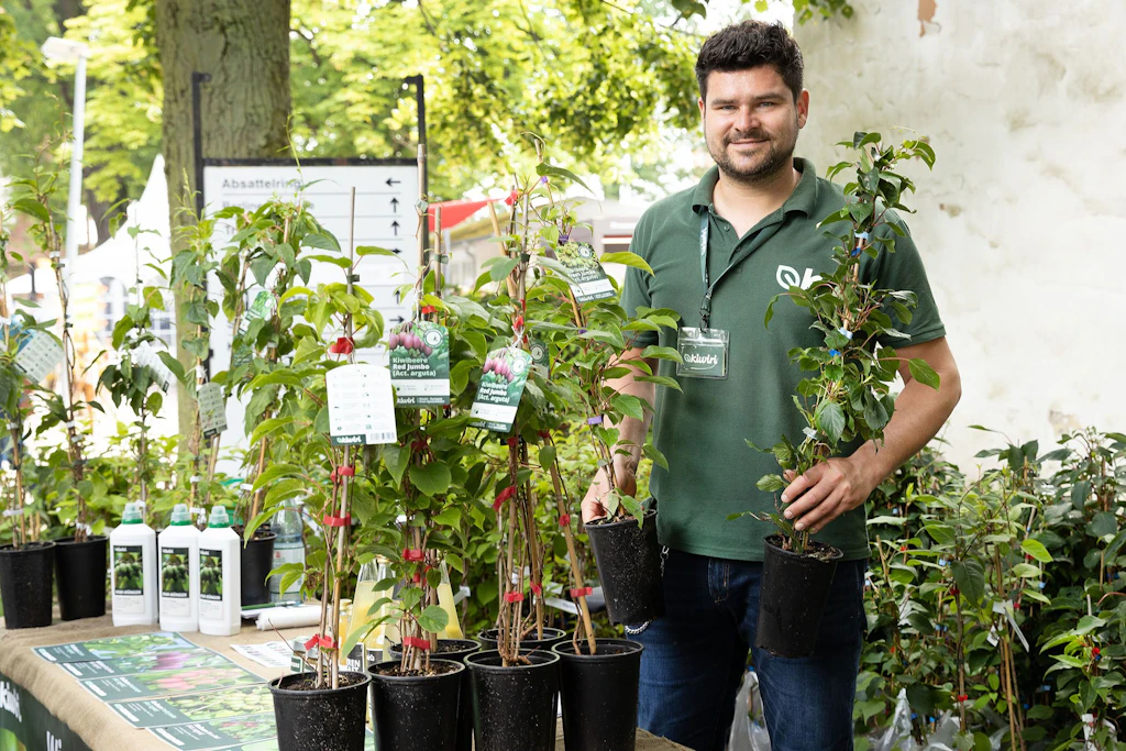 Kiwiri-Gründer Richard Hamann&nbsp;wuchs mit den Kiwibeeren aus dem Garten seines Großvaters auf.