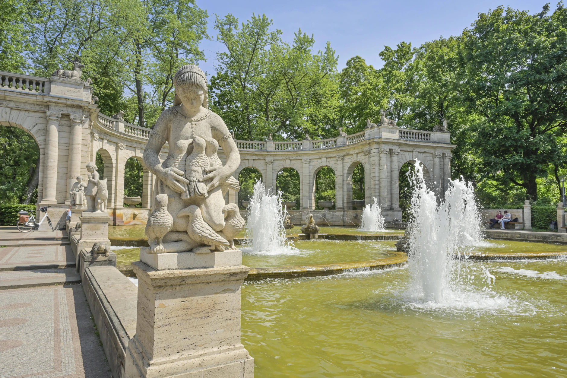 Der Volkspark Friedrichshain hat auch sehr schöne Ecken, wie hier den Märchenbrunnen.