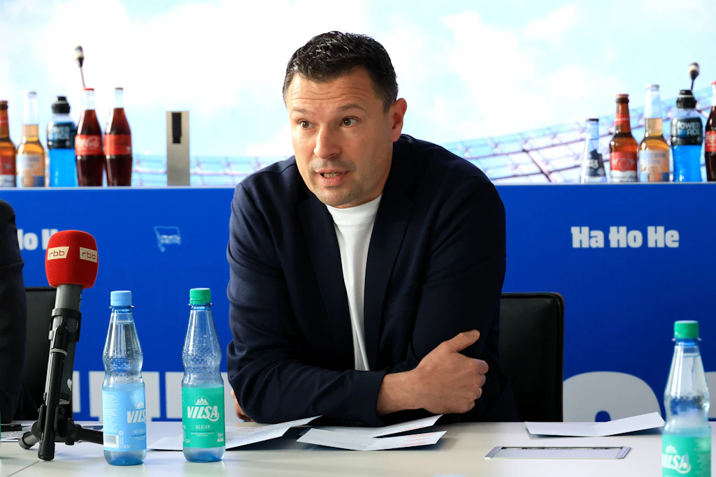 Hertha-Sportdirektor Benjamin Weber steht ein spannender Transfersommer bevor.