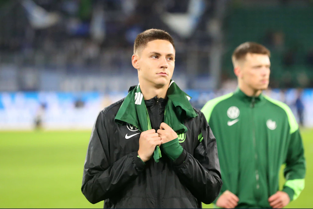 Horrorsaison für Bence Dardai: Knie kaputt und Wolfsburg-Abstieg