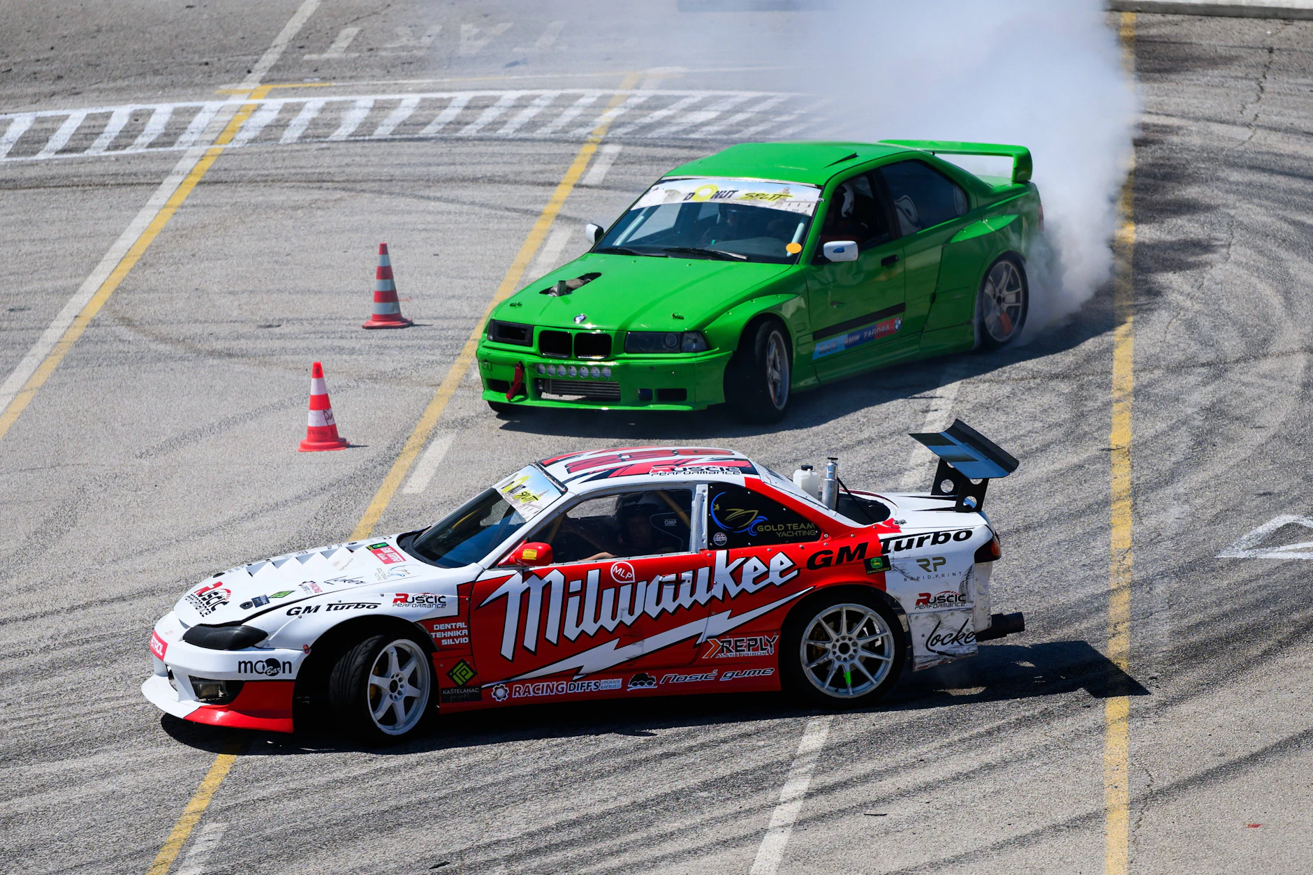 Im Rennsport sind „Donuts“ erlaubt. Überall sonst sind sie einfach nur fahrlässig.