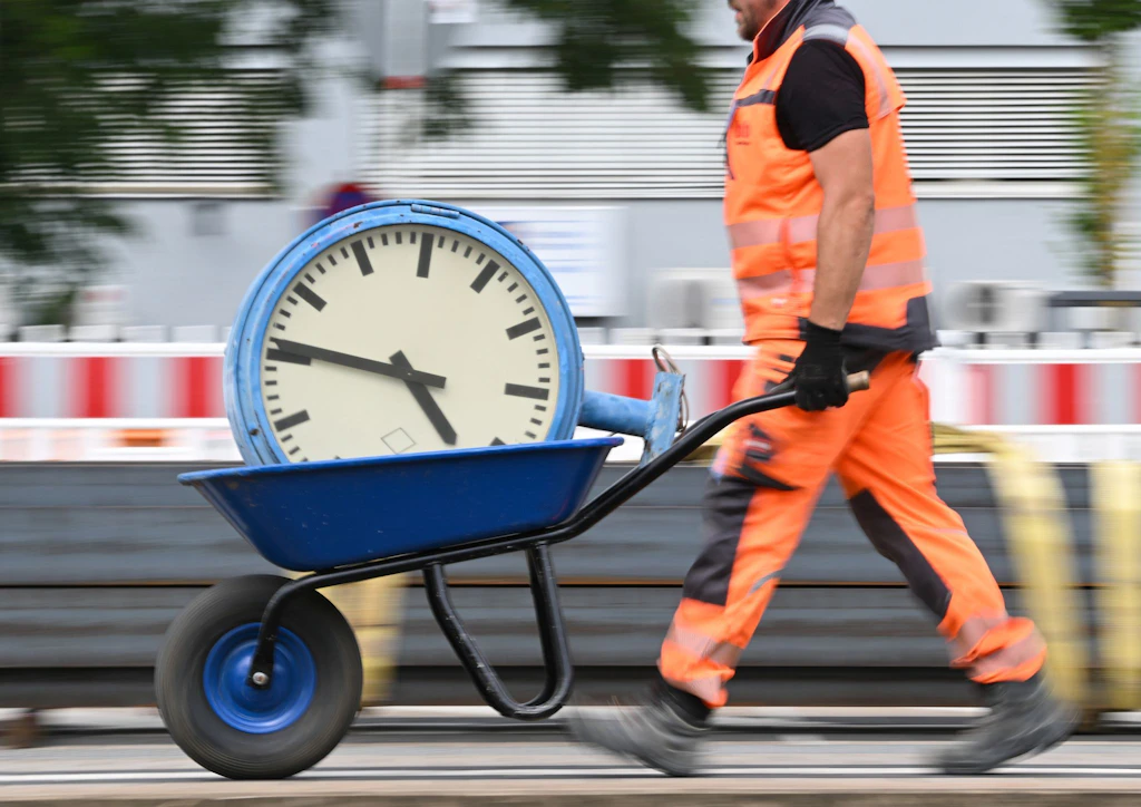 Pünktlichkeit ist die Höflichkeit der Könige: Was ist dann die Deutsche Bahn?