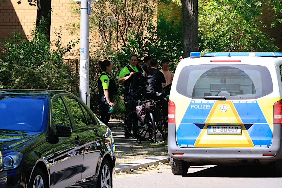 Bei einer Auseinandersetzung in Wilmersdorf wurde eine Person schwer verletzt.