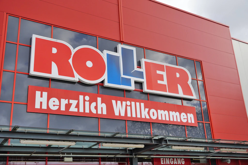 Roller-Filiale in Thüringen schließt: Möbelhaus baut Präsenz weiter ab