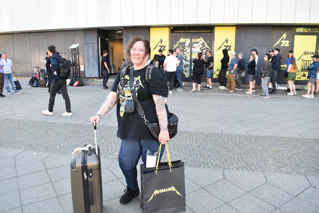 Janine S. ist seit den Neunzigern treue Anhängerin von Metallica.