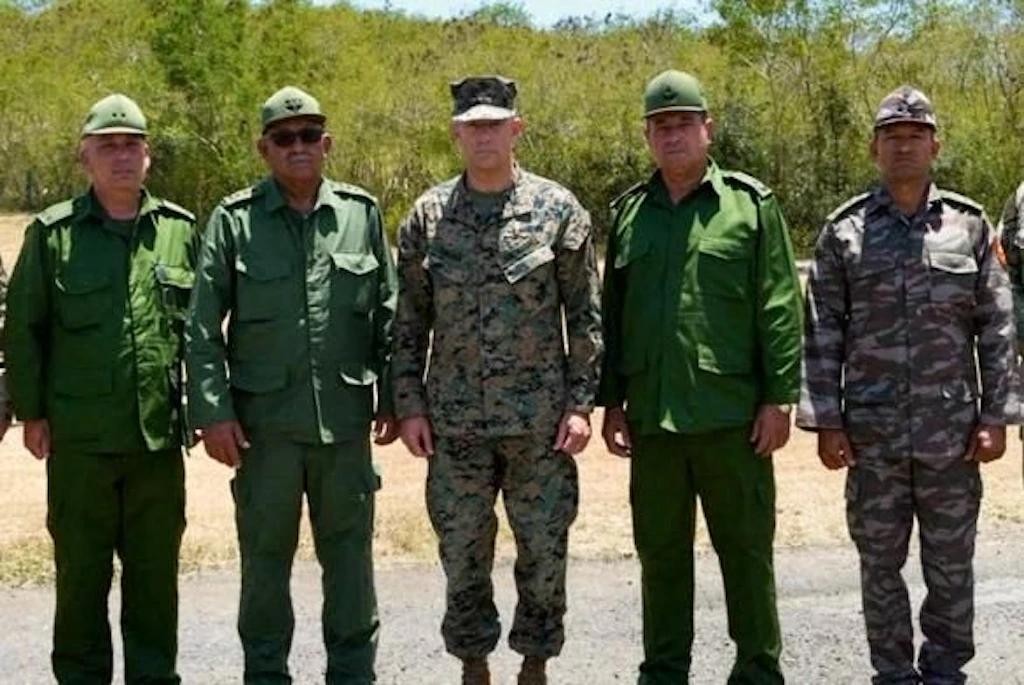 Angst vor Trump wächst: US-General trifft erstmals seit Jahren Kubas Generäle in Guantánamo