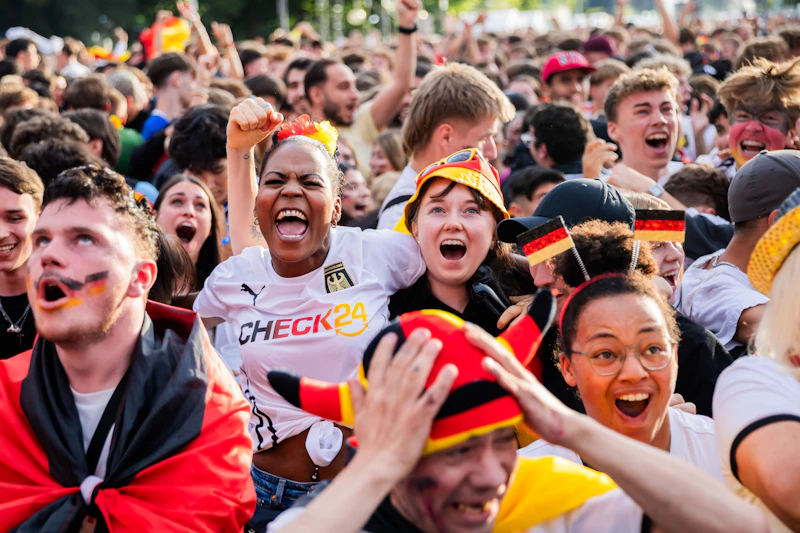 Die Welt zu Hause in Berlin: In welchen Kiezen es zum WM-Auf