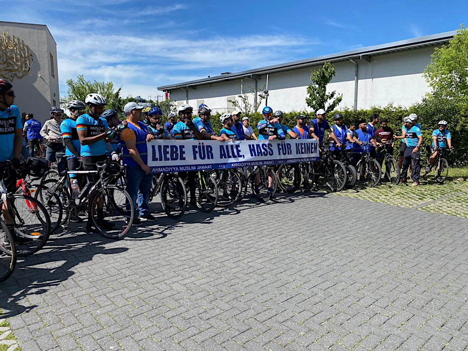 650 Kilometer für den Frieden: Muslime starten große Fahrradtour von Berlin nach Frankfurt
