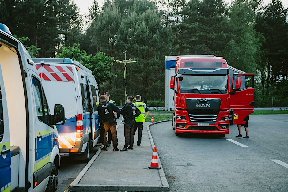 Die Polizei kontrolliert stichprobenartig alles, was für Viehdiebstahl geeignet sein könnte.