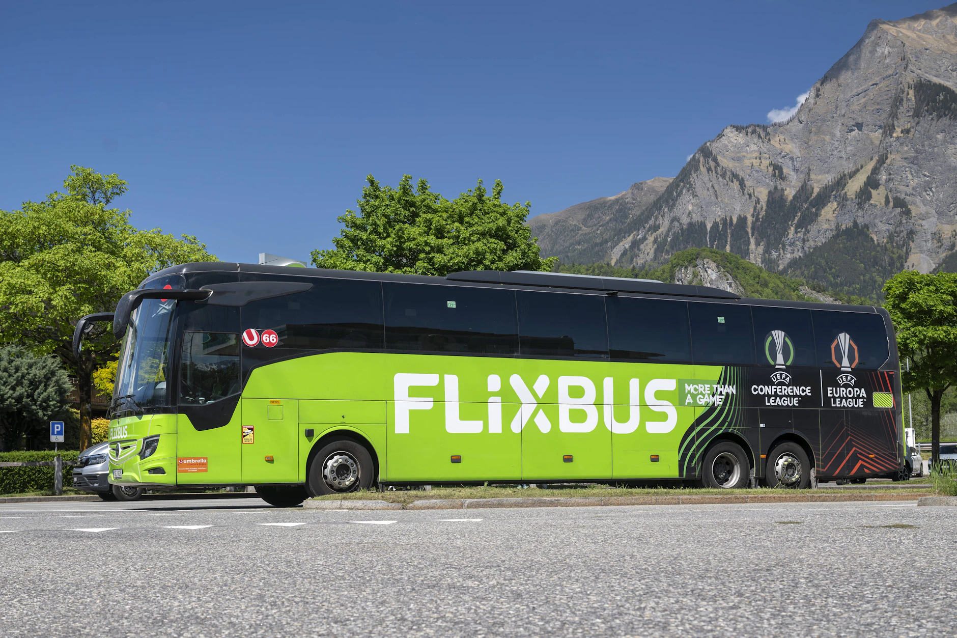 Flixbus lässt die Höllenlinie 666 wieder auferstehen.