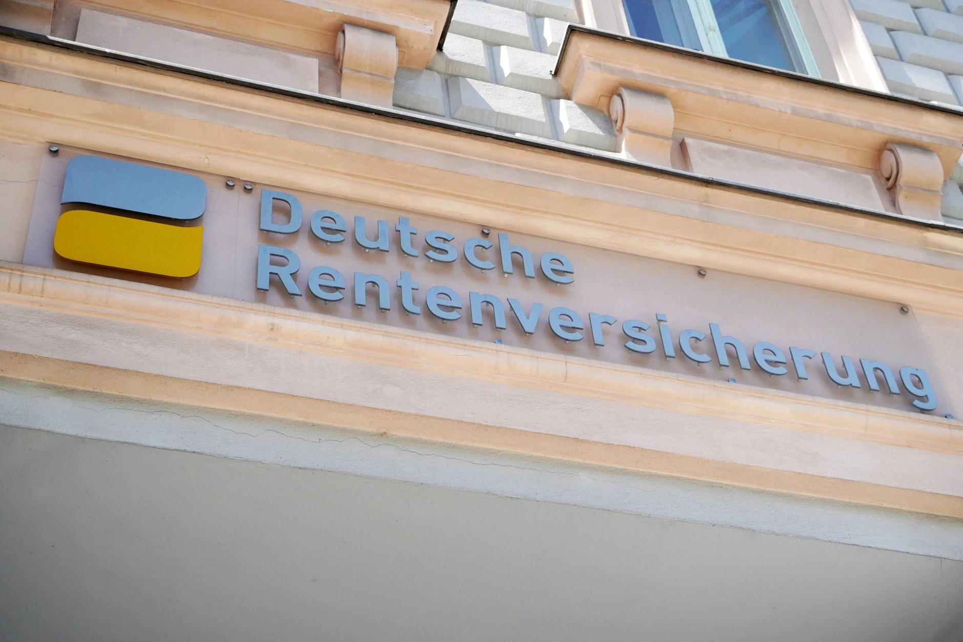 Alle Einkommensklassen werden diese Veränderung deutlich zu spüren bekommen.