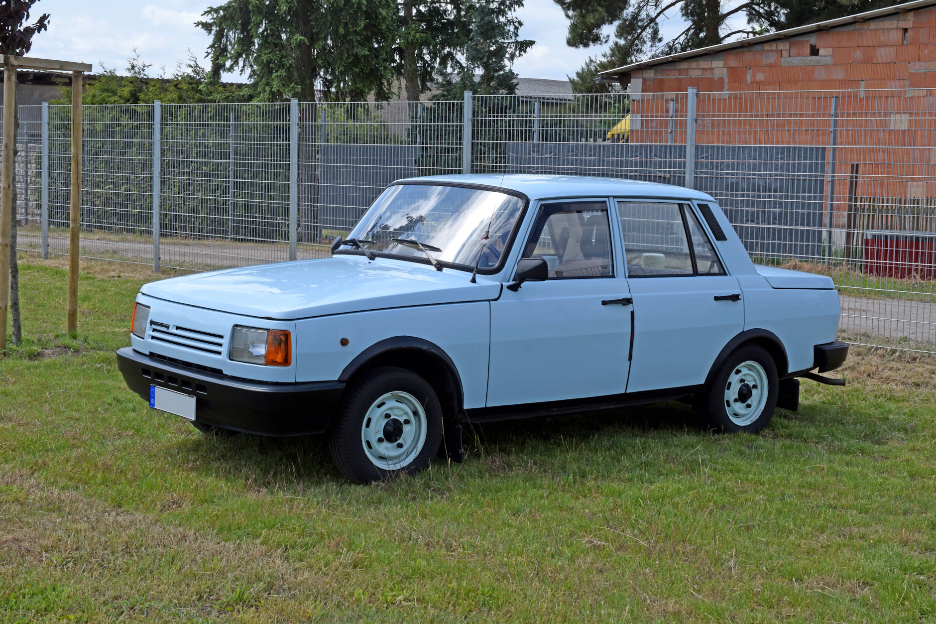 Der Wartburg 1.3: Sieht aus wie der alte, hat aber einen VW-Motor unter der Haube.