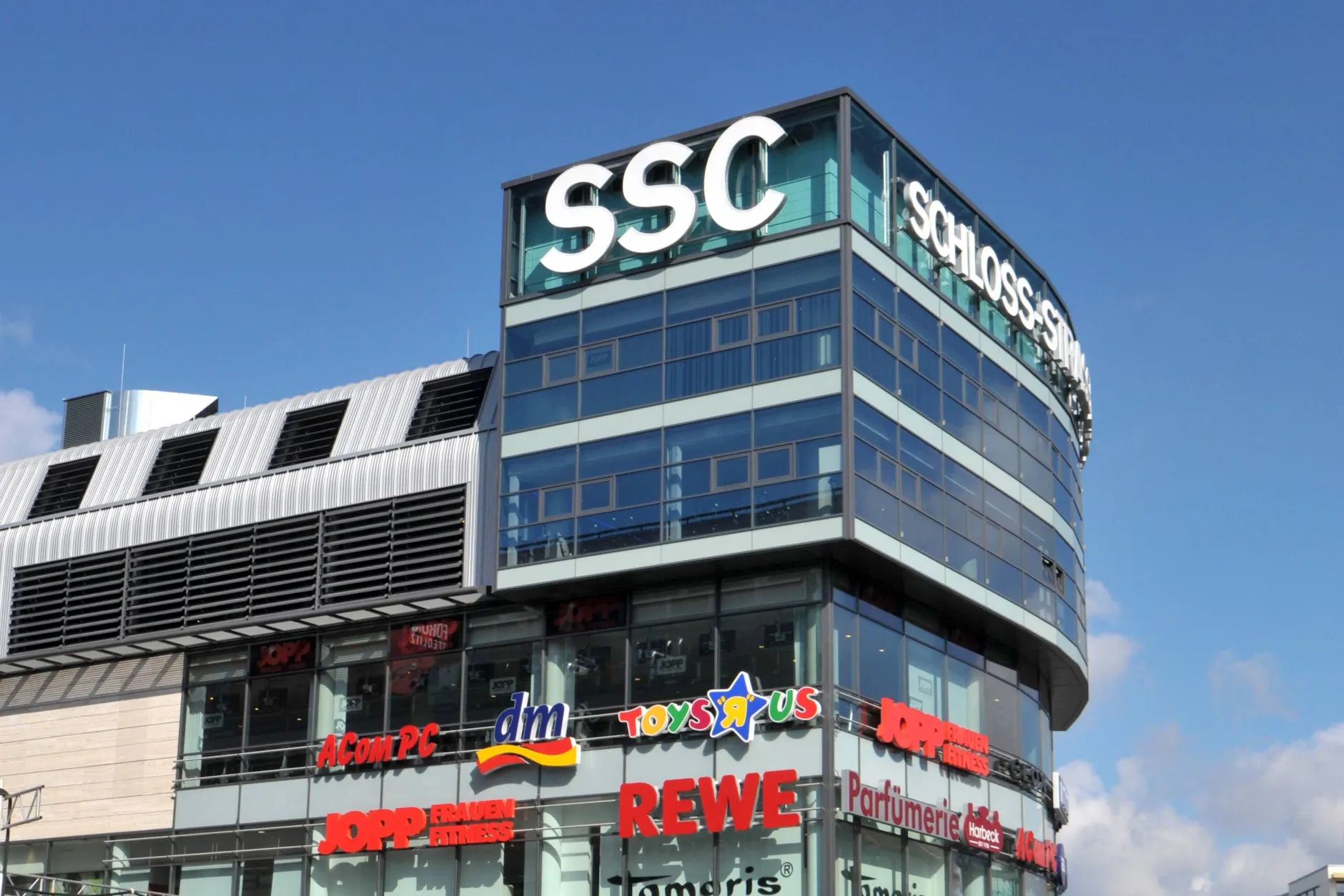 Das Schlossstraßen-Center in Steglitz bekommt Zuwachs. Kaufland zieht ein, wo bis 2023 noch Primark den Laden gehütet hat.