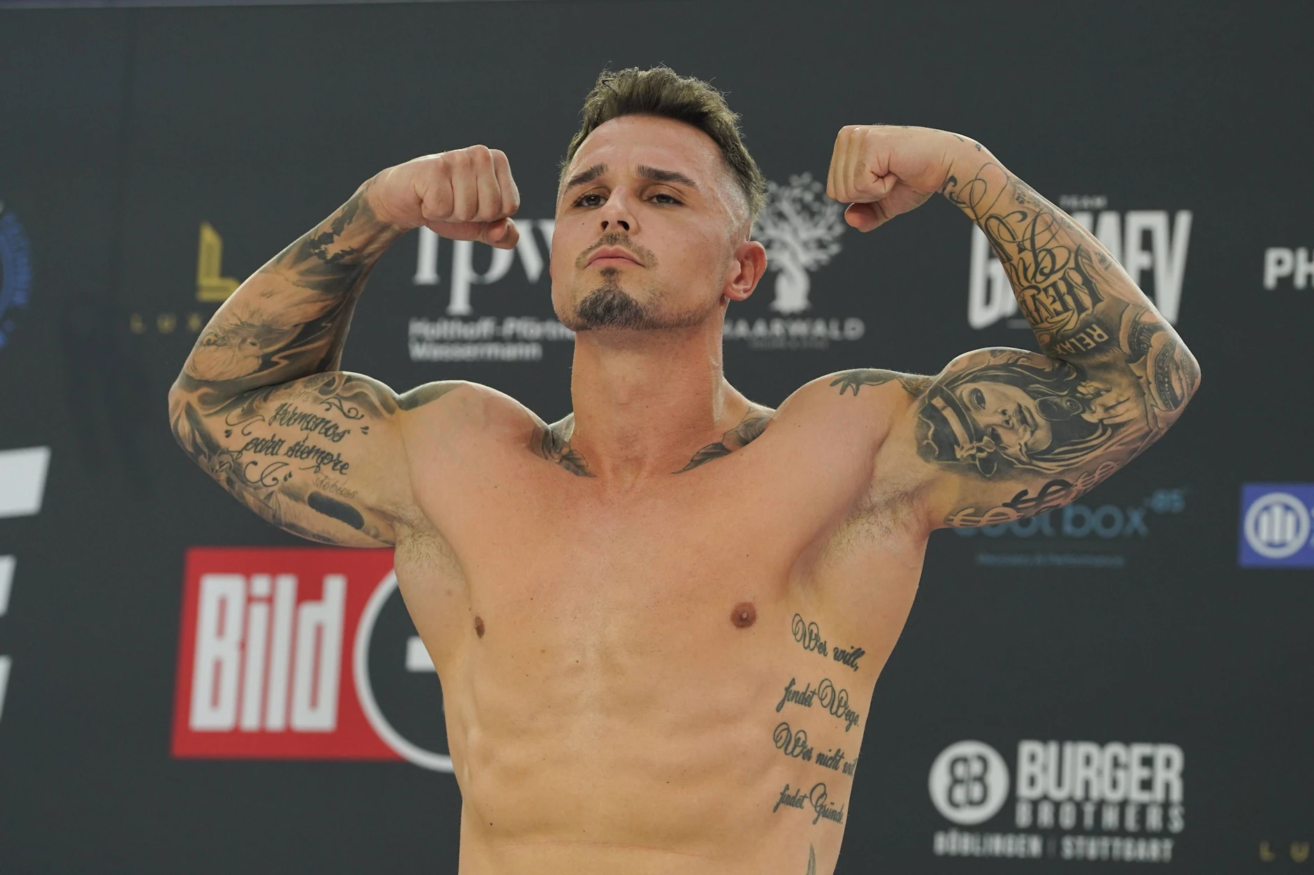 Tobi hat schon mehrmals beim Reality-Boxevent Fame Fighting gekämpft. Auch hierfür musste er immer in Top-Form sein.