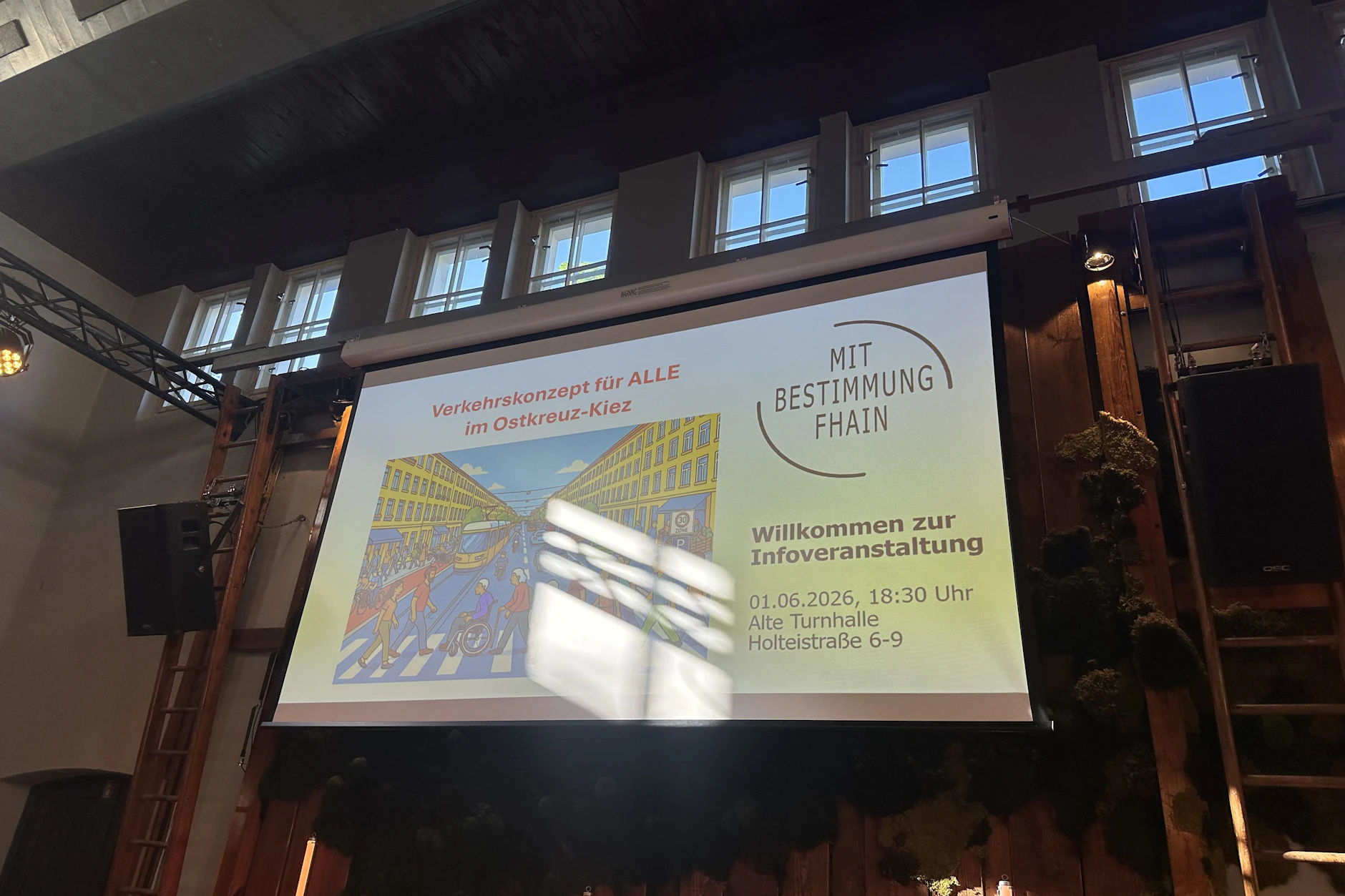 Die dritte öffentliche Veranstaltung der Bürgerinitiative Mitbestimmung-Fhain fand in der Alten Turnhalle im Ostkreuz-Kiez statt.