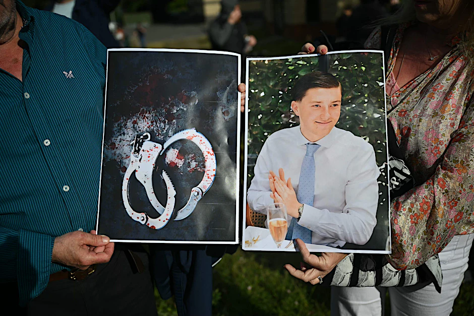 Protest in Southampton nach dem Tod von Henry Nowak – die Kritik an der Polizei wird lauter.