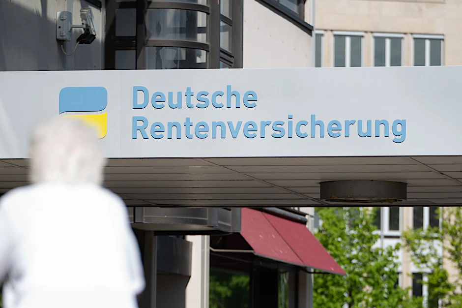 Die Rentenversicherund Bund gab in den letzten Jahren Millionenbeiträge für Berater aus.