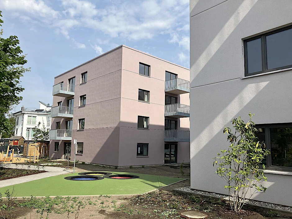 Bis zum Spätsommer will die Howoge in Altglienicke 263 Wohnungen fertigstellen.