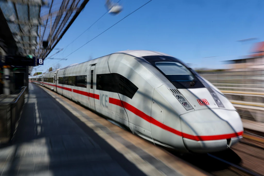 Bahnstrecke Berlin–Hamburg geht wieder in Betrieb: Warum die Fahrt im ICE noch länger dauert