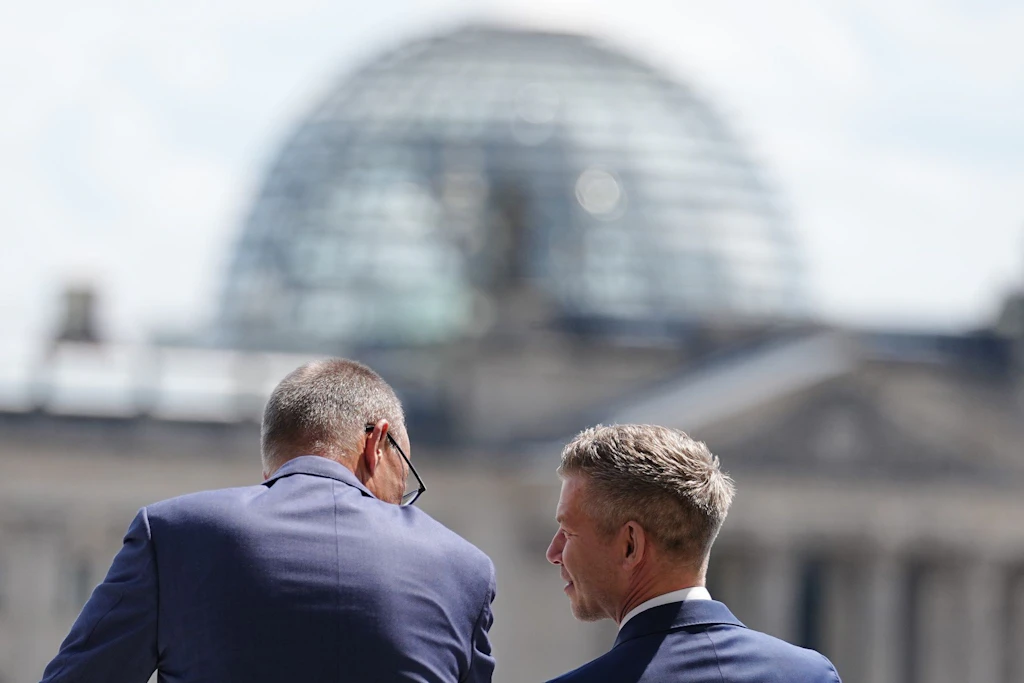Nur Austausch der Machtverhältnisse? Ungarns neue Regierung und ihr Umgang mit dem Staatsfernsehen