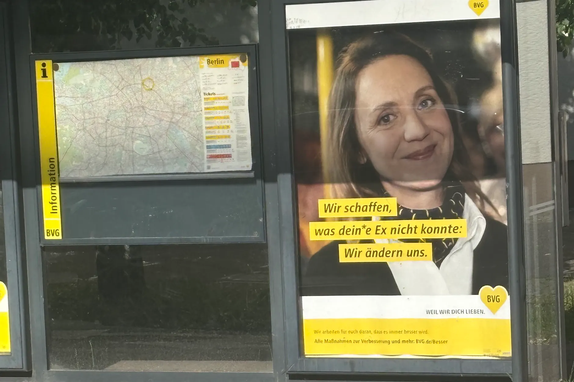 Was die BVG auf dieses Werbeplakat schreibt, ist gelogen