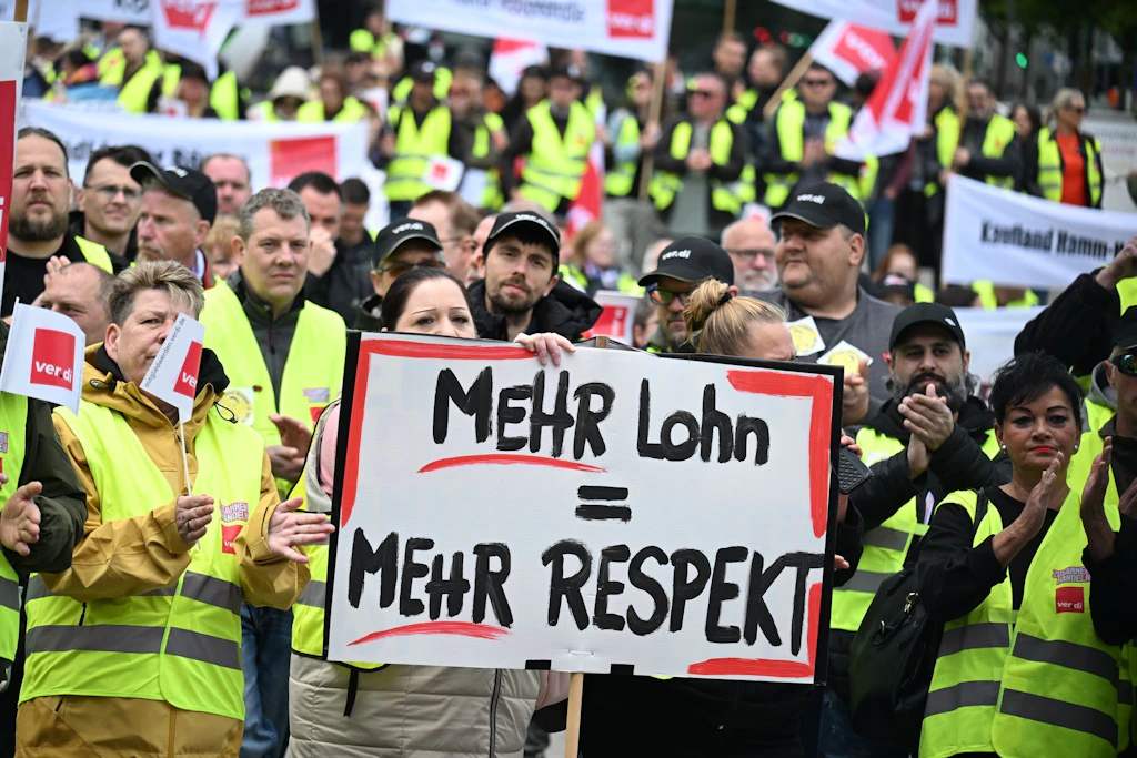 Bereits Mitte Mai beteiligten sich Tausende an den Warnstreiks im Handel, unter anderem in Dortmund.