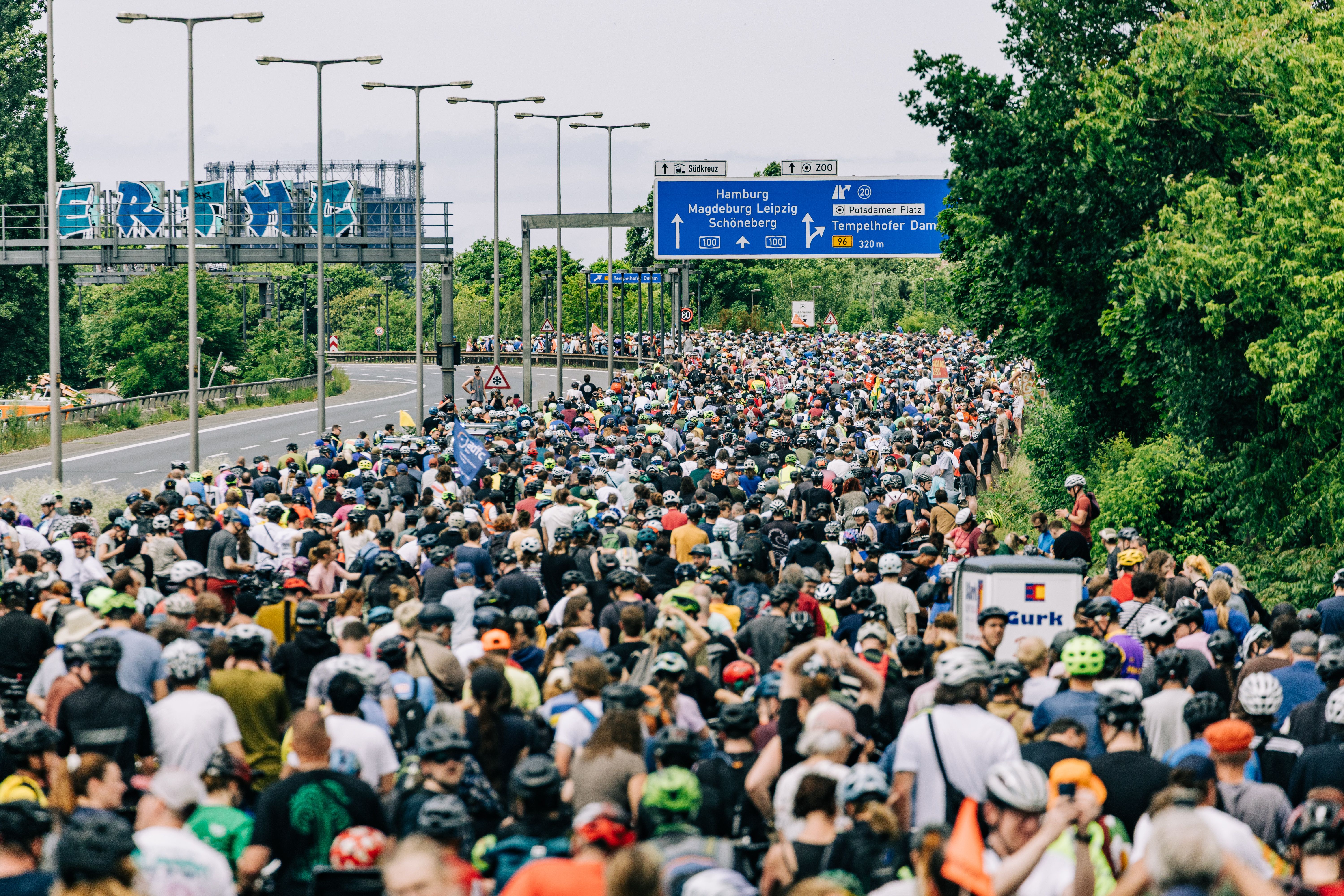 50. ADFC-Sternfahrt führt am Sonntag durch Berlin und über Autobahnen
