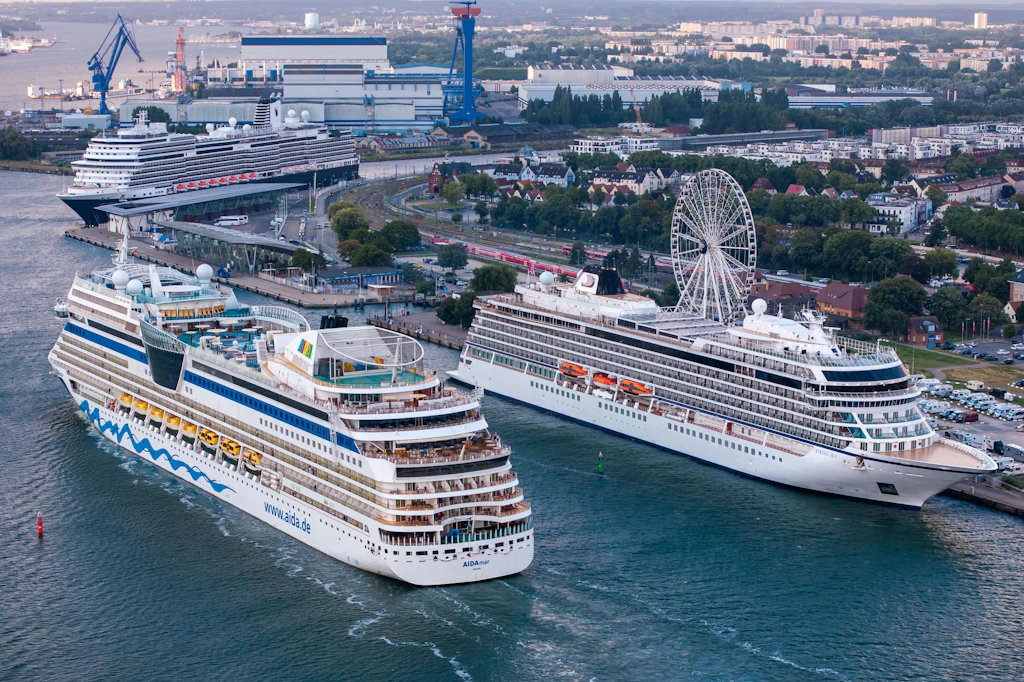 161 Anläufe von Kreuzfahrtschiffen, ein Luxus-Debüt und ein seltener Vierfachanlauf