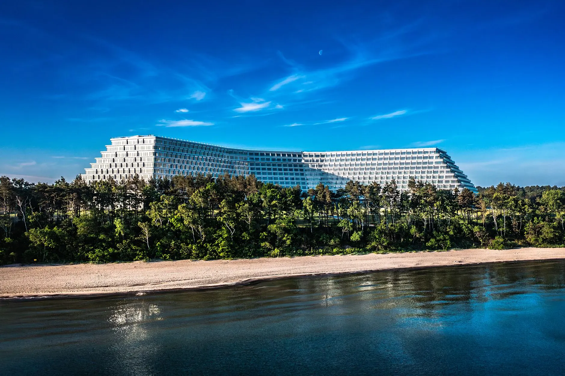 Neues Mega-Hotel Gołębiewski an der Ostsee: Gäste wegen Eröffnung sauer!