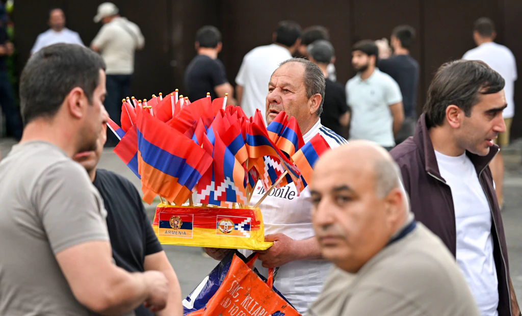 Ringen um Jerewan: Wie sich Moskau, Washington und Brüssel in Armeniens Wahl eingemischt haben