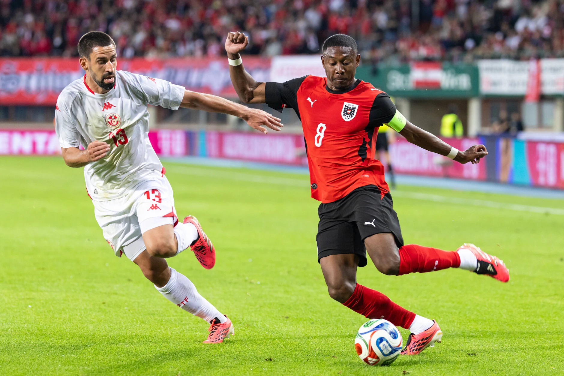 Mit der tunesischen Nationalmannschaft wird Rani Khedira (l.) bei der Fußball-Weltmeisterschaft spielen. Aber kehrt er danach zum 1. FC Union Berlin zurück?
