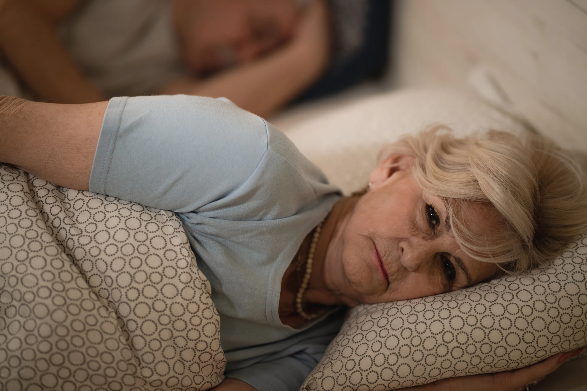 Frust im Bett? Hat sich die Klitoris zurückgebildet, ist es schwerer, zum Orgasmus zu kommen.