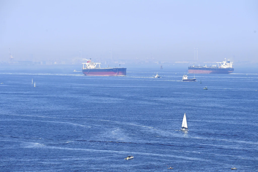 Japanische Öltanker, denen die Passage durch die Straße von Hormus geglückt ist