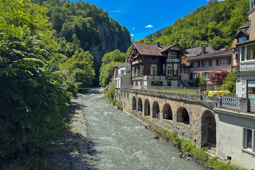Oberhalb des Ortes Bad Ragaz im Kanton St. Gallen waren die deutschen Extremsportler unterwegs.