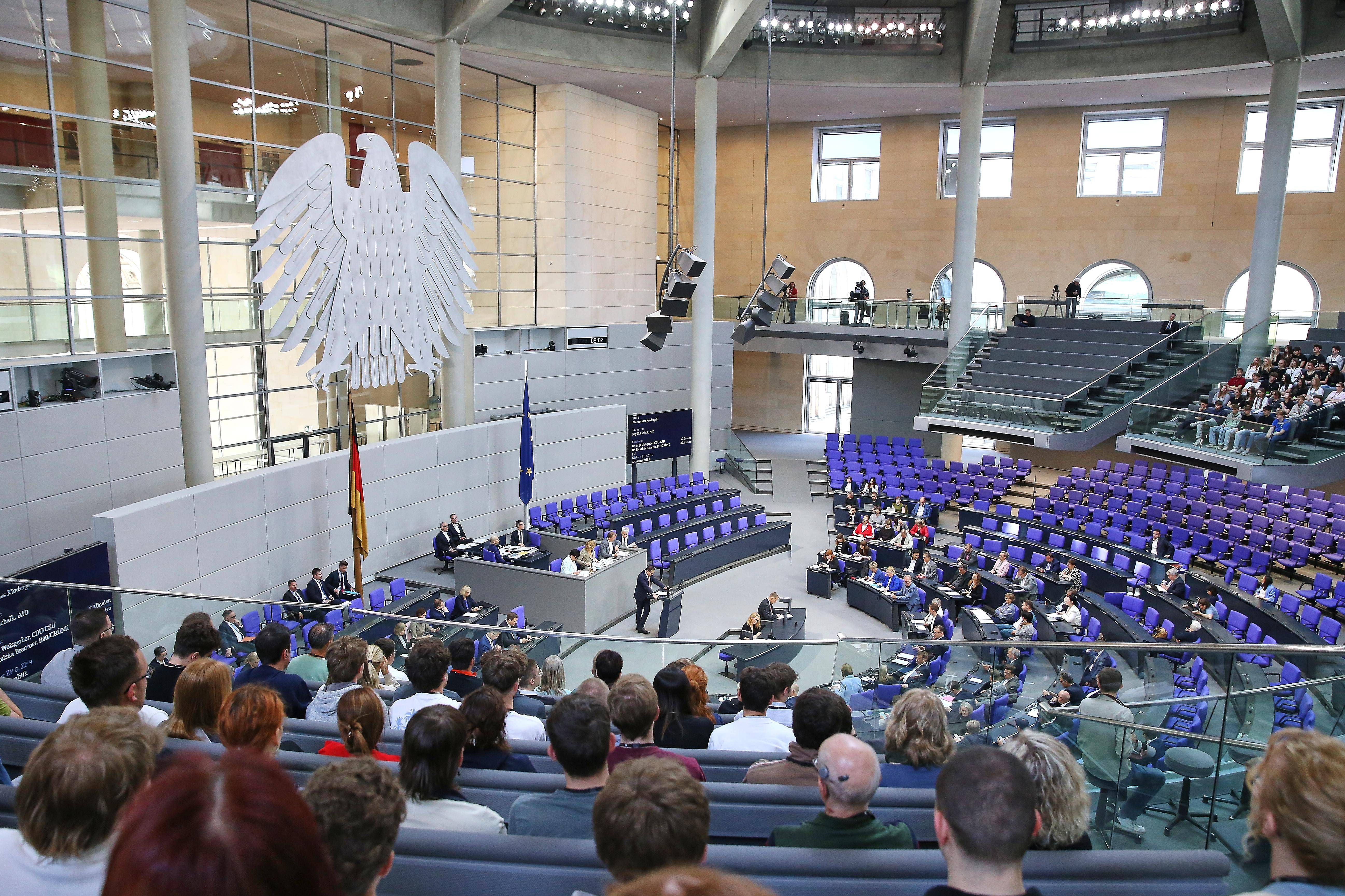 Gehalt von Politikern: So krass ist die Rentenlücke zu Normalverdienern