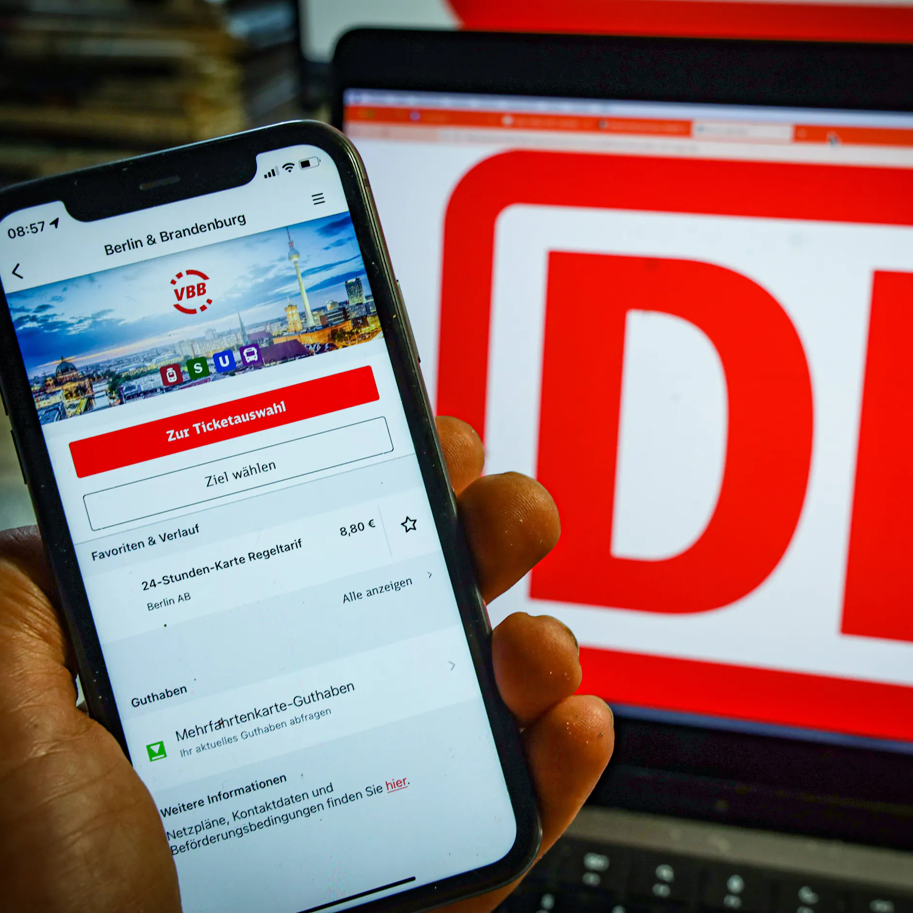 Zu spät geklickt, 100 Euro weg: Die Ticket-Falle in Bus und Bahn