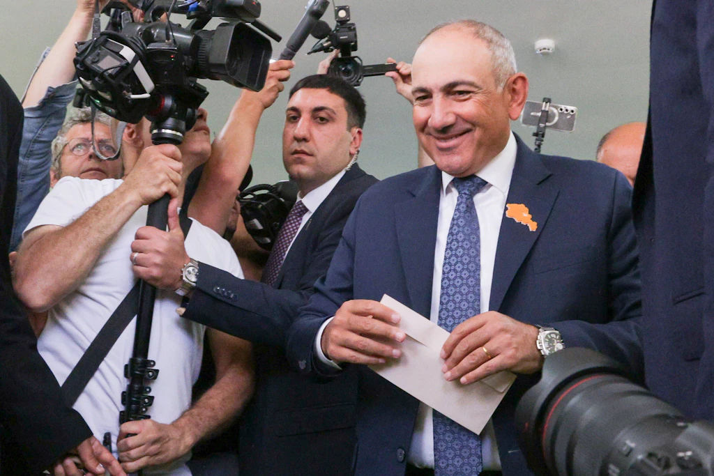 Armenien wählt: Paschinjan erklärt sich zum Sieger – Rückenwind für pro-westlichen Kurs