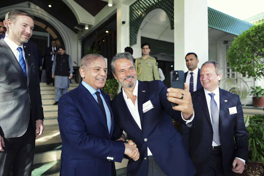 Study Trip nach Pakistan: Treffen mit Premierminister Shehbaz Sharif im Mai 2024 
