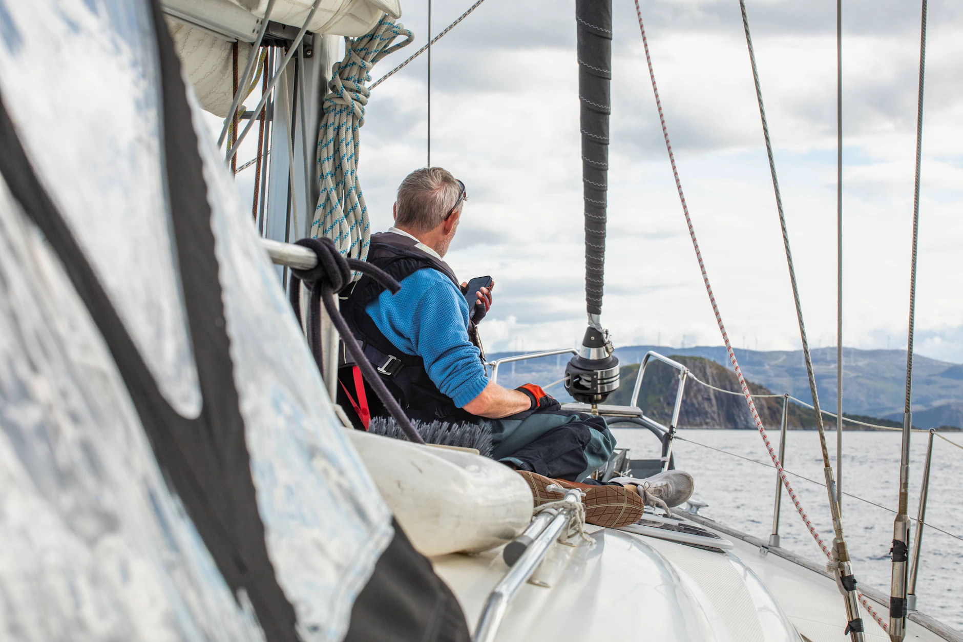 Auf einem Segelboot leben und die Welt bereisen. Davon träumen viele. Louise und Raymond haben sich ihren Traum erfüllt. (Symbolbild)