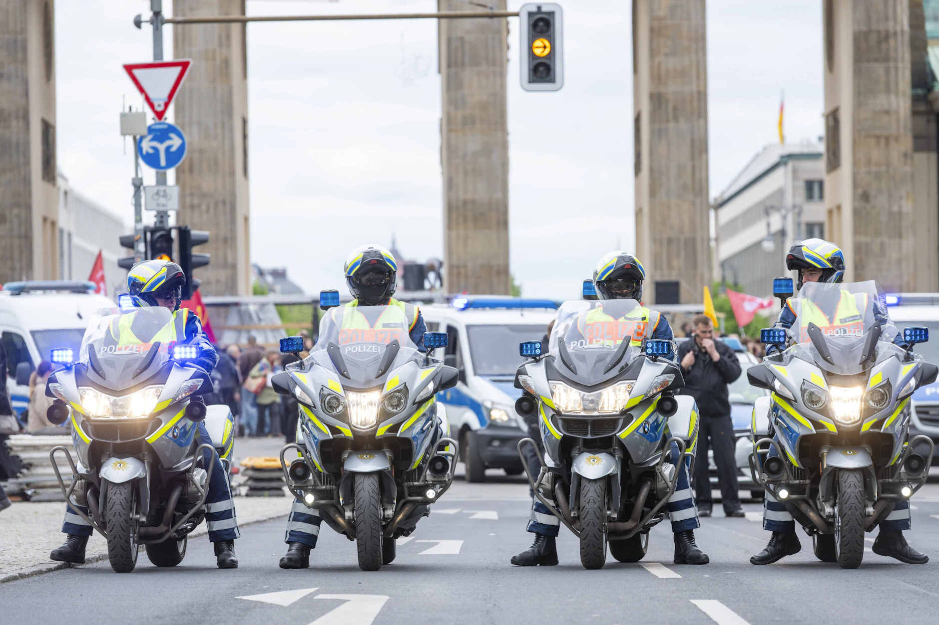 Demo in Berlin-Mitte: Massive Staus zum Feierabend