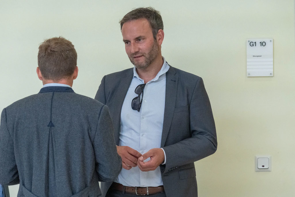 Am 20. Oktober tritt der neue Landtag in MV zusammen. AfD-Fraktionsvorsitzender Enrico Schult (r.) und Thore Stein, Parlamentarischer Geschäftsführer, wollen gleich zu Beginn ein Zeichen setzen.