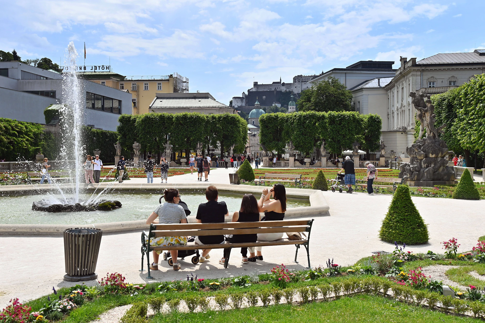 In Österreich wie hier in Salzburg müssen deutsche Reisende ein Prozent mehr zahlen.