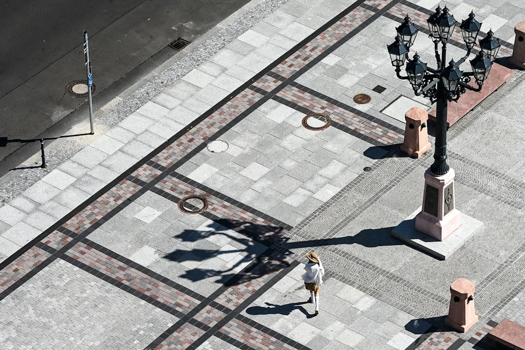 Berlin droht eine Hitzewelle&nbsp;– auch in Mitte auf dem Gendarmenmarkt.