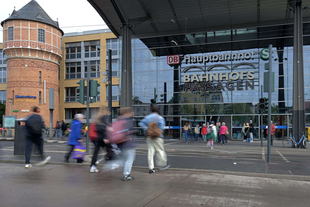 Weltkriegsbombe: Potsdamer Innenstadt am Dienstag gesperrt, Hauptbahnhof betroffen