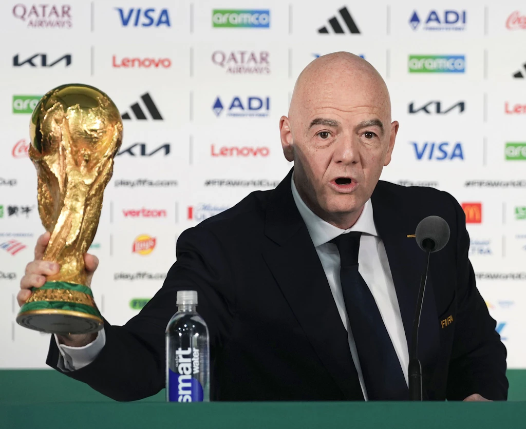 Infantino in der Kritik: Fifa-Chef fliegt per Privatjet durch Nordamerika