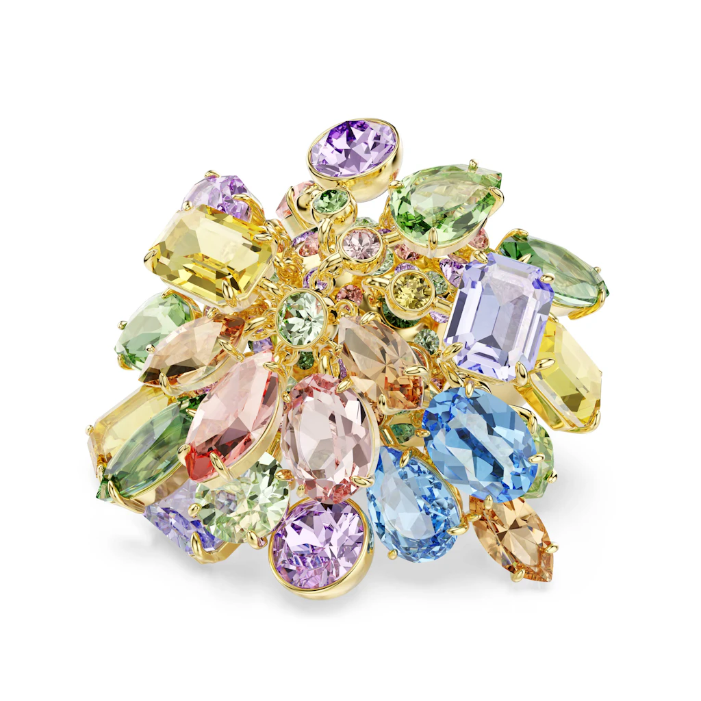Mit bonbonfarbenen Schmuckkreationen wie dem Ring Gema für 250 Euro bringt Swarovski den Sommer an den Finger.